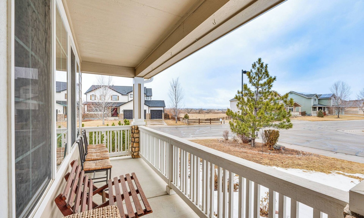Vista Ridge Cottage | Fenced Yard & Trail Access: Dog-friendly Erie Home