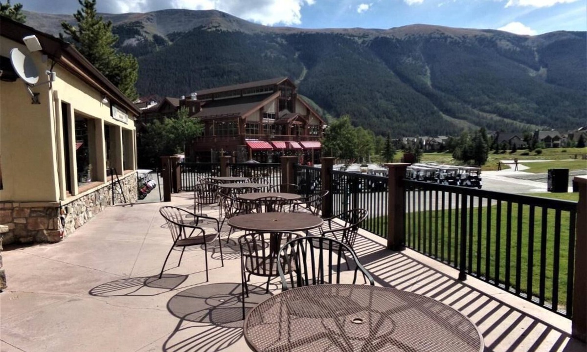 East Village at Copper Condo | Fox Pine Lodge 4 Bed 4 Bath Condo