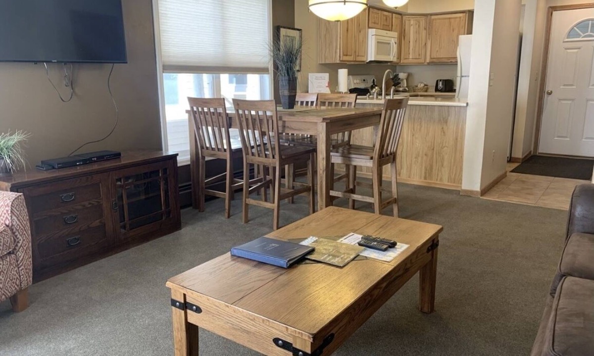 Historic District House | French Ridge Townhomes 2Bed/2bath. Charming townhome in the Historic District.