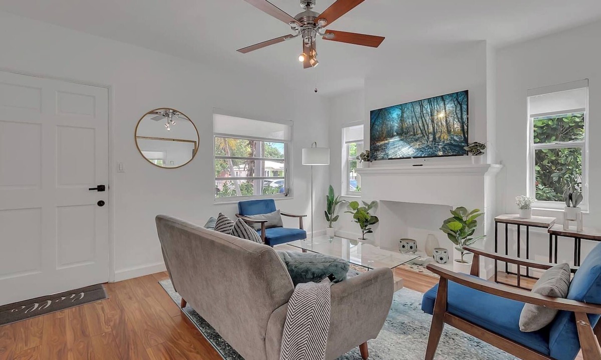 Seybold House | Gated Modern Design District Home near Wynwood