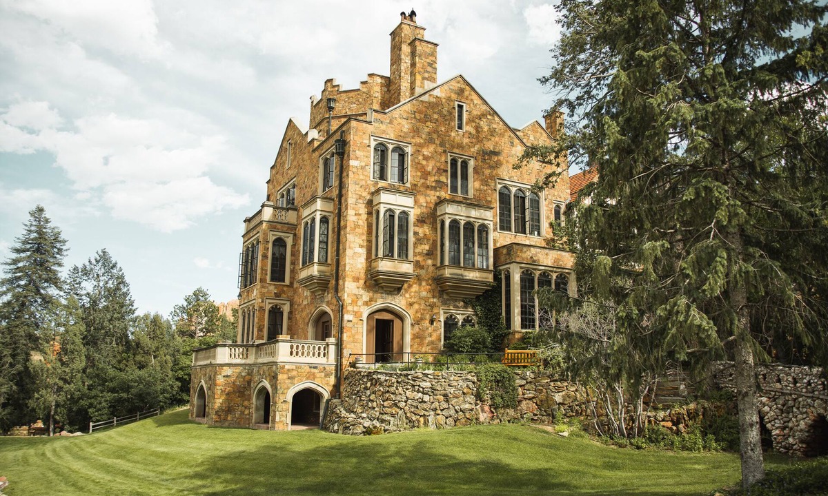 West Colorado Springs Cabin | Glen Eyrie Castle & Conference Center A Ministry of the Navigators