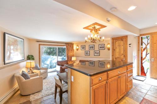 Peak 8 Apartment | Gold Camp Nugget Condo: Nice Updates