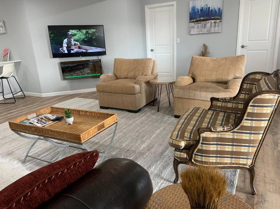 Arvada Apartment | Golden in Arvada Foothills
