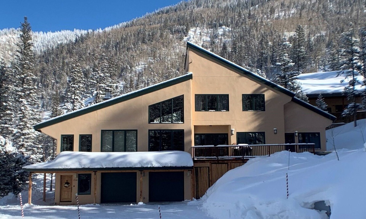 Taos Ski Valley House | Gorgeous ski-in ski-out Taos chalet! Perfect for families & groups of friends.