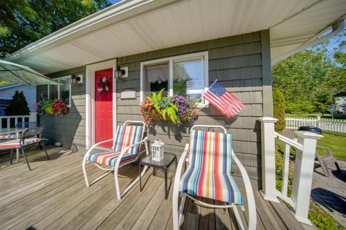Geneva-on-the-Lake House | GOTL Strip Cottage, Walk to the Beach