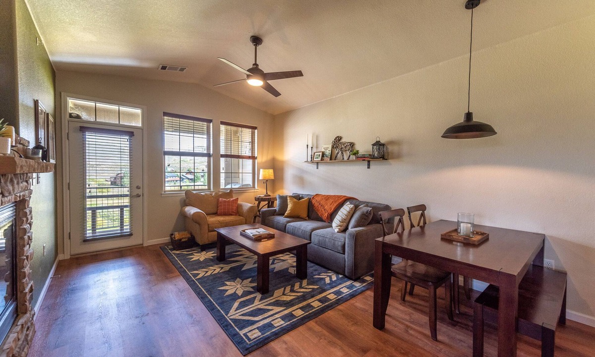 Silvercreek Condo | Grand County Launchpad - Near Lakes, Skiing, Biking, - Mountain Views, Hot Tub