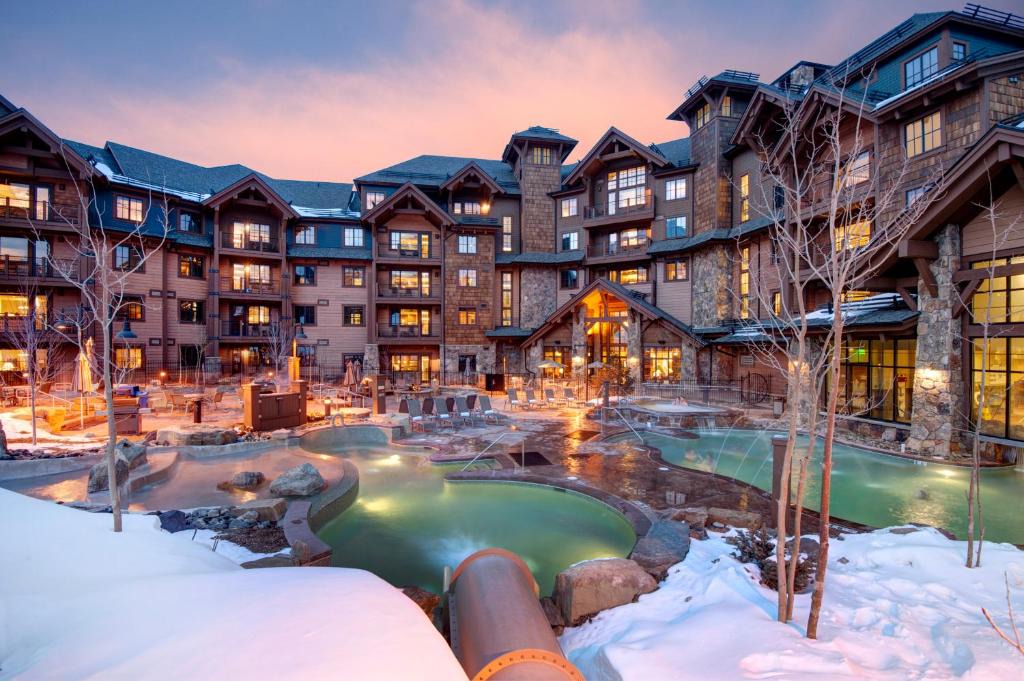 Breckenridge Resort | Grand Lodge on Peak 7