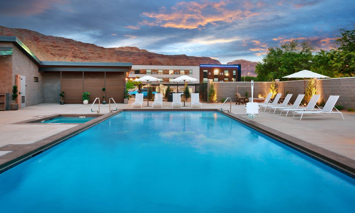 Moab Hotel | Gravity Haus Moab