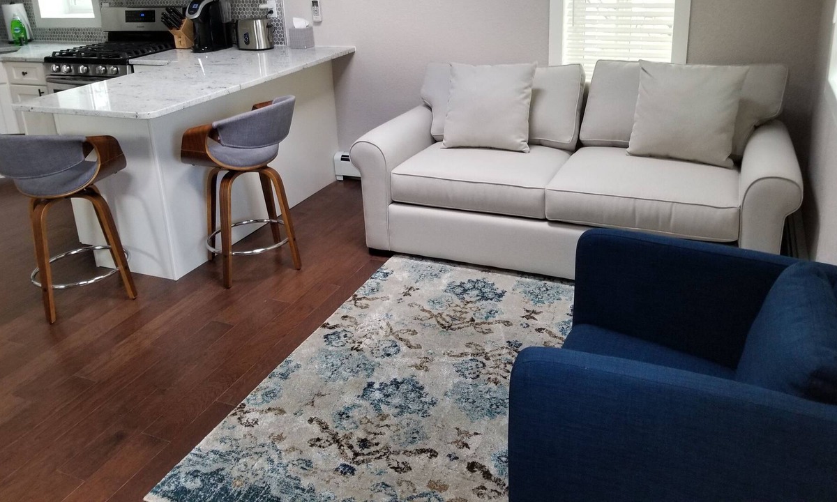 Greenwood Village House | Guest House In Country Setting