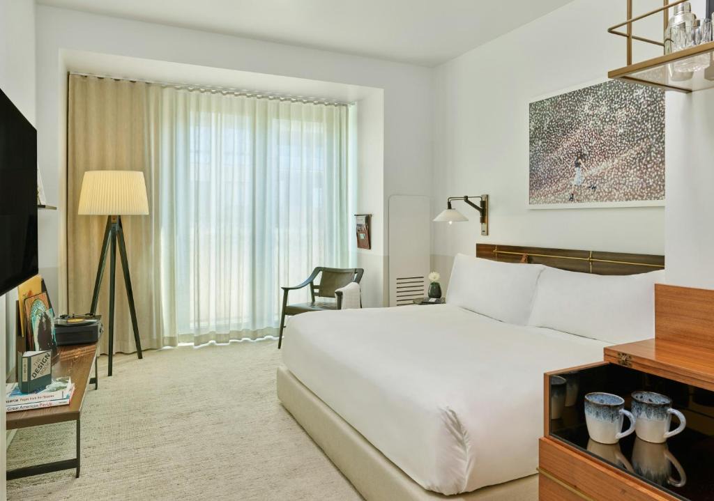 Cherry Creek Hotel | Halcyon, a hotel in Cherry Creek, Denver