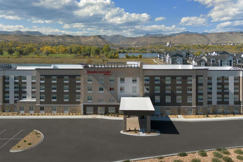 Golden Hotel | Hampton Inn & Suites By Hilton Wheat Ridge Denver West