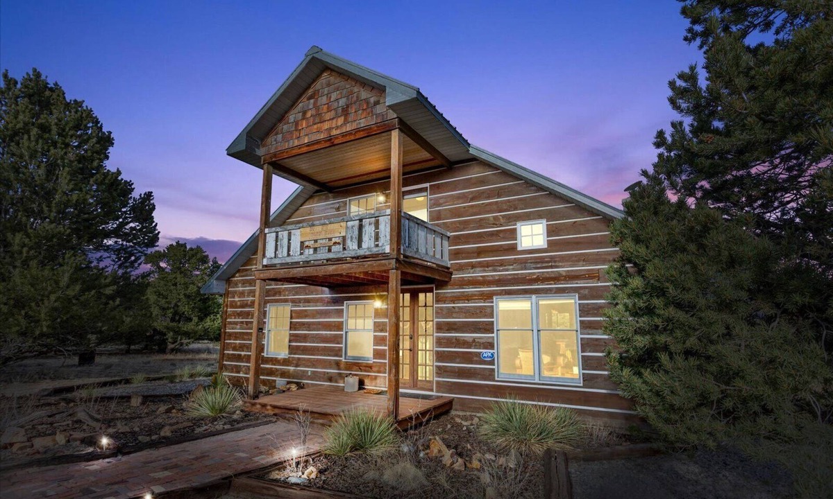 Salida House | High Country Heaven ~ PEACE, nature and a billion stars GUARANTEED ~