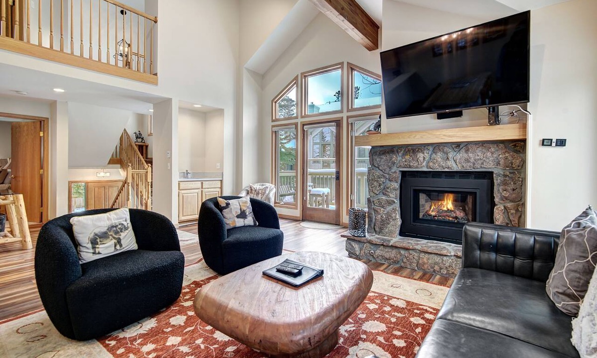Four O'Clock Villa | Highlander 324 in Breckenridge