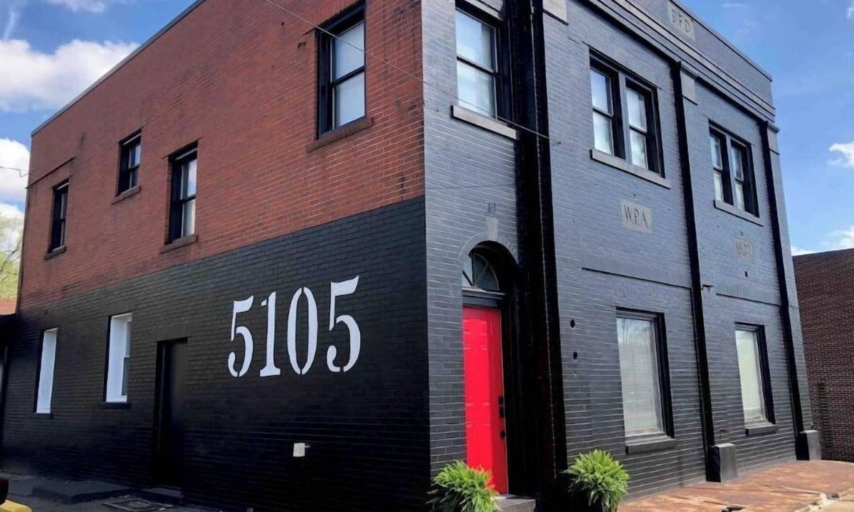Boardman House | Historic 1937 Red Door Firehouse (BOARDMAN, OHIO)