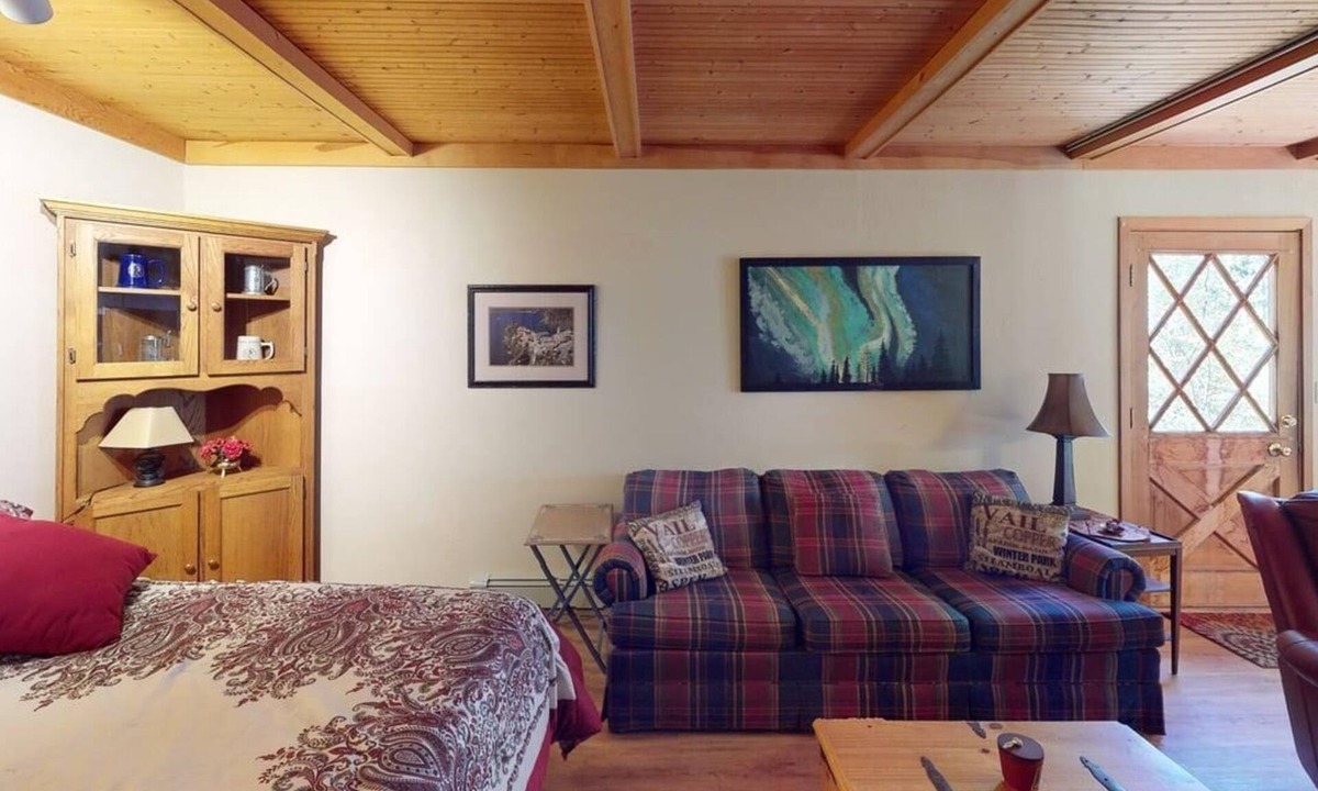 Edwards House | Historic Edwards home Lake Creek