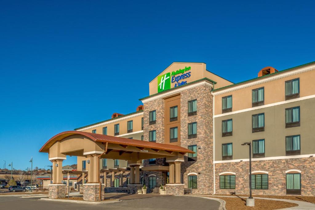 Castle Rock Hotel | Holiday Inn Express & Suites Denver South - Castle Rock by IHG