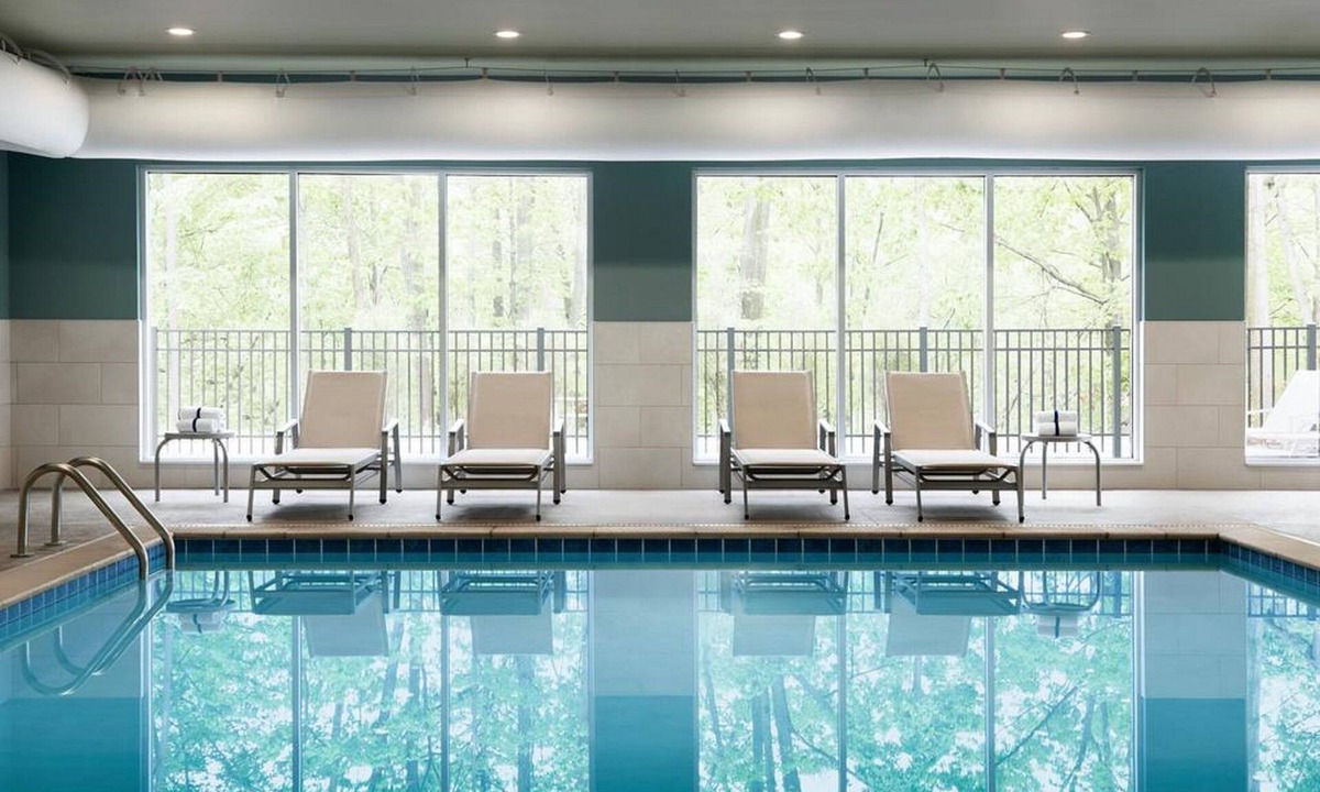 Laramie Hotel | Holiday Inn Express & Suites Laramie West