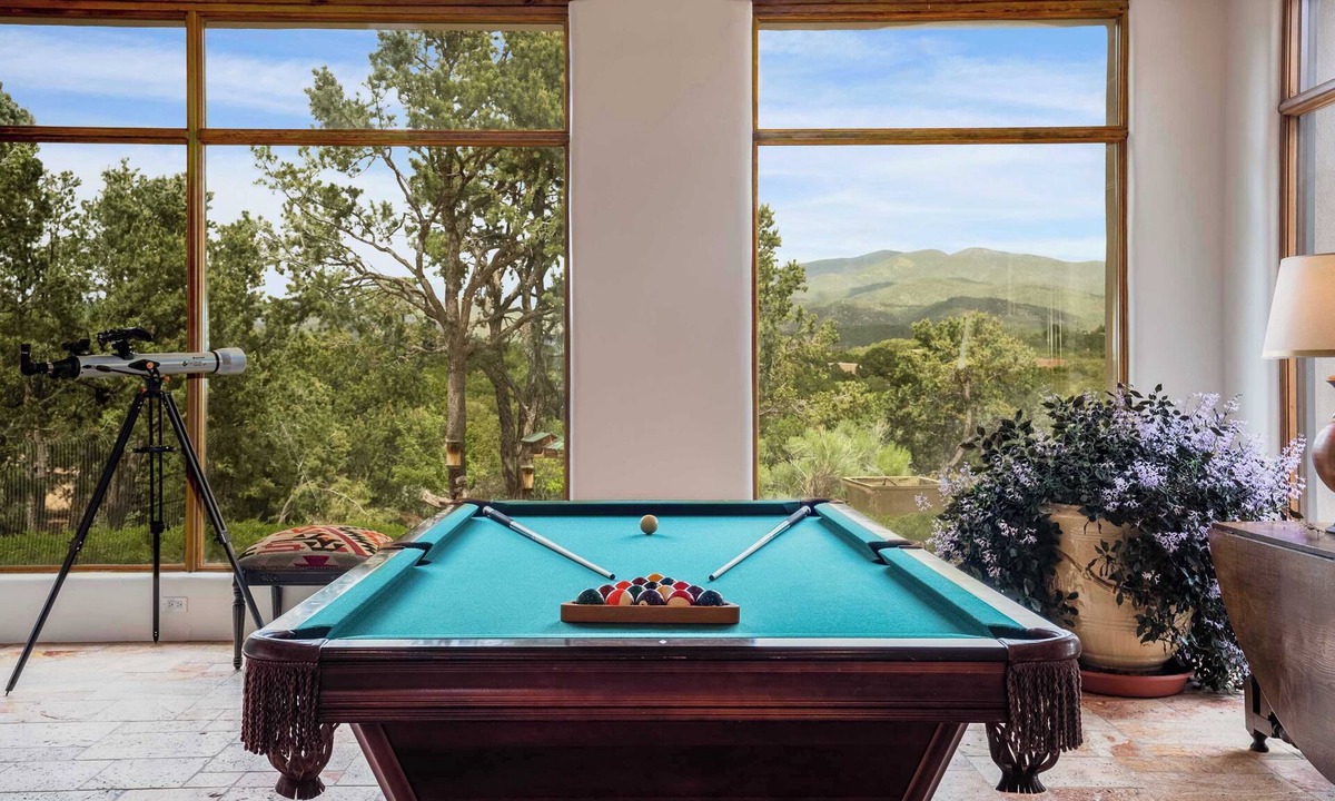 Northeast Santa Fe House | Hot Tub, Amazing Views, Expansive Living Spaces