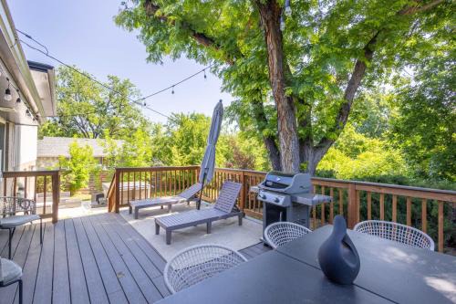 Littleton House | Hot Tub House with BBQ Deck and Workspace