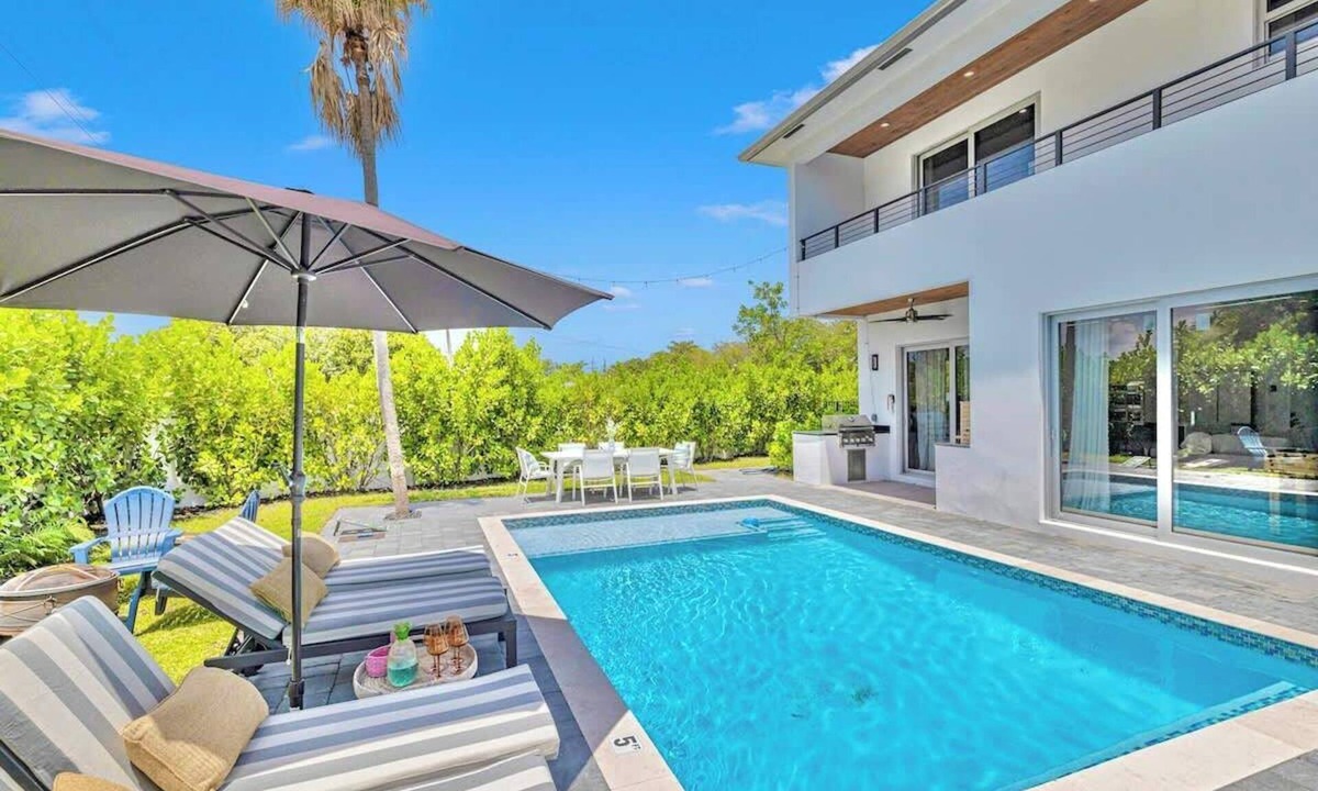 South Middle River House | HTD Pool-BBQ-Games-Near the Waves