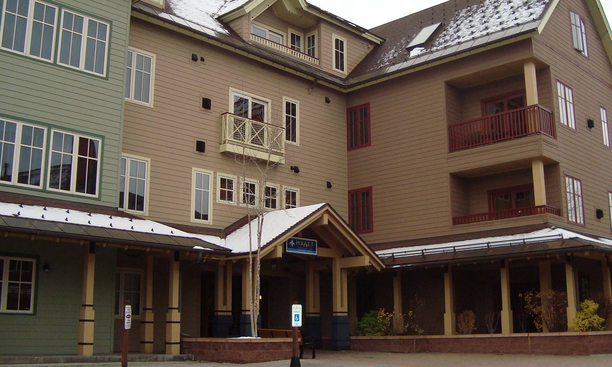 Peak 9 Condo | Hyatt Main Street Station Luxury At Owner Discounted Rates