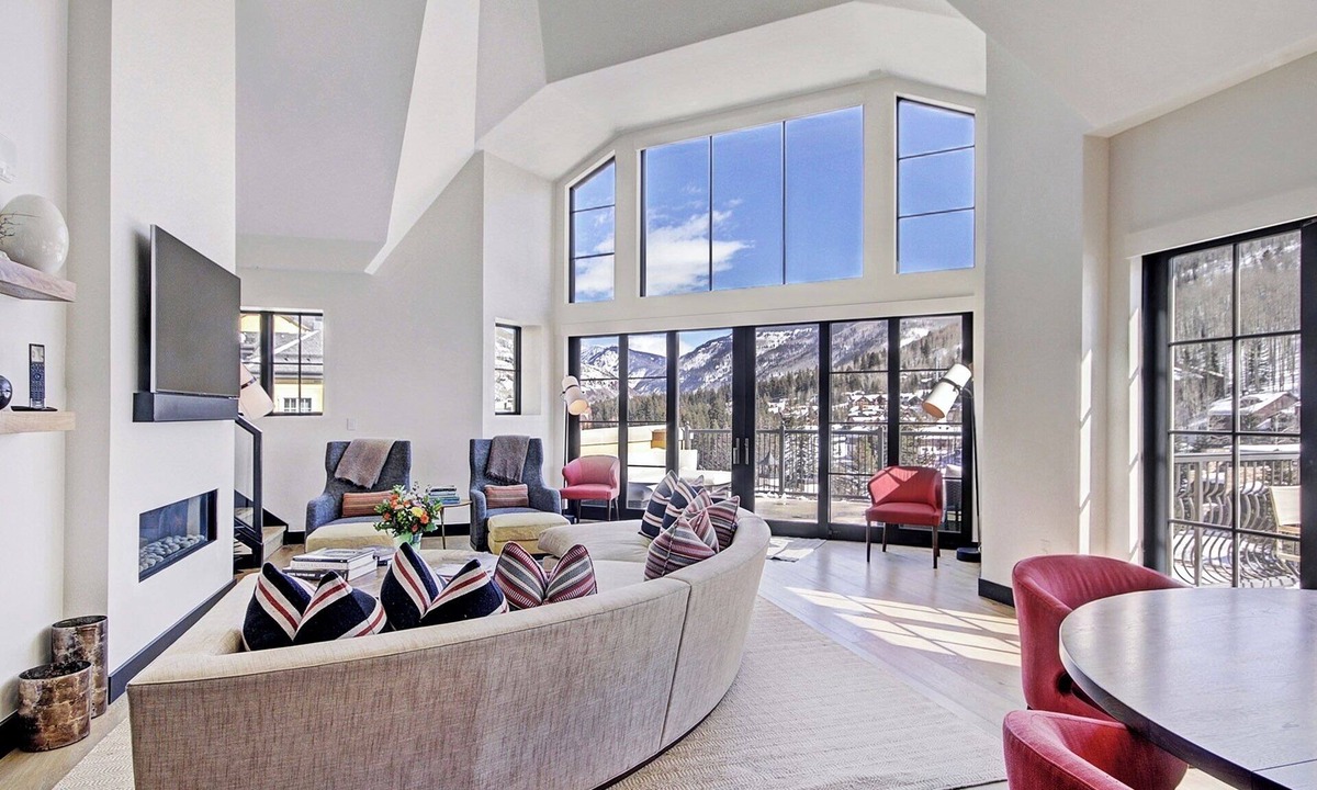 Vail Condo | Iconic 5 Bedroom Penthouse at the Ritz-Carlton by RedAwning - Save 20% on 7+ Nights!