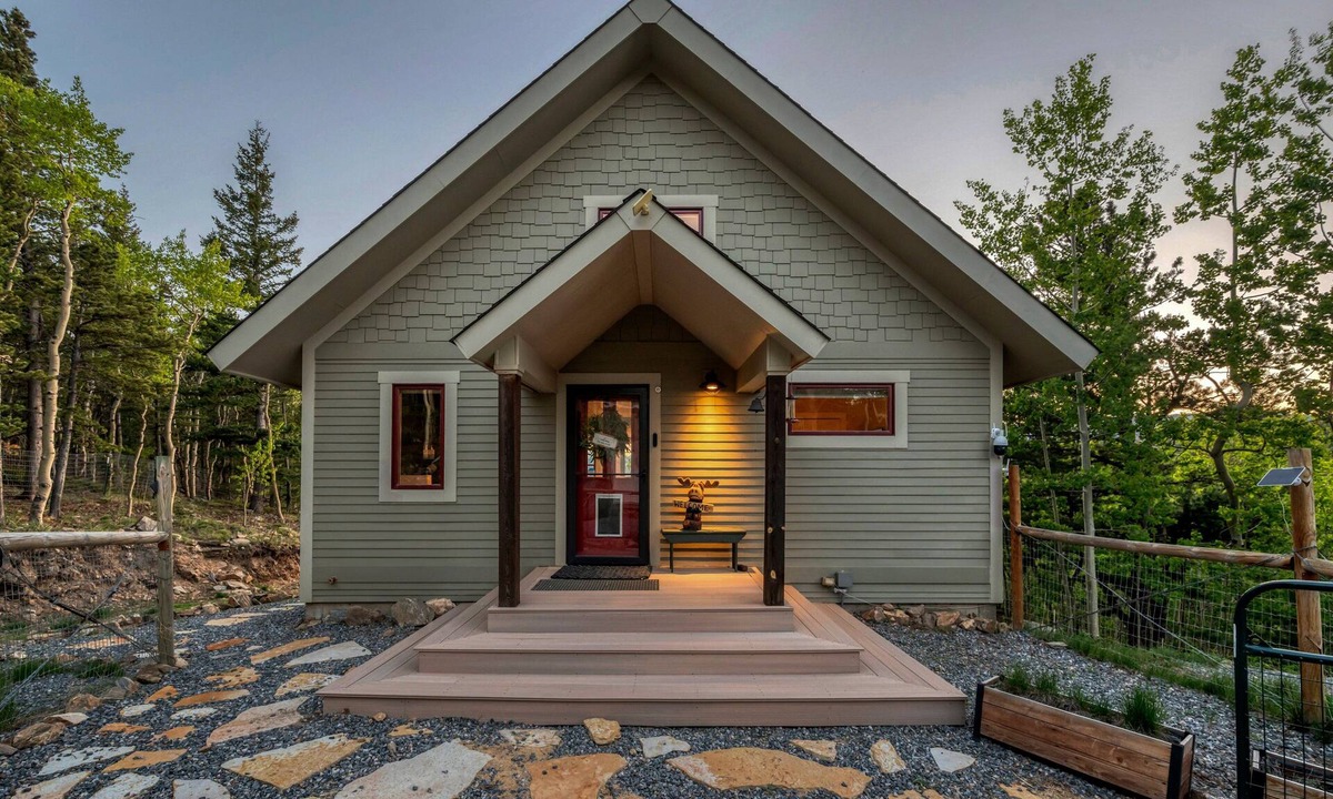 Idaho Springs Cabin | Idaho Springs Dream Cabin – Cozy Seclusion with Gorgeous Mountain Backdrop