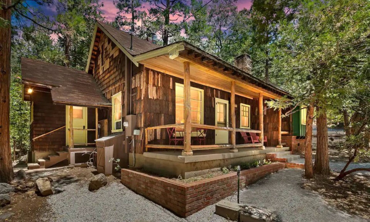 Idyllwild Cabin | IdyllAway Vintage Cabin - Kid Friendly Cul-de-Sac!