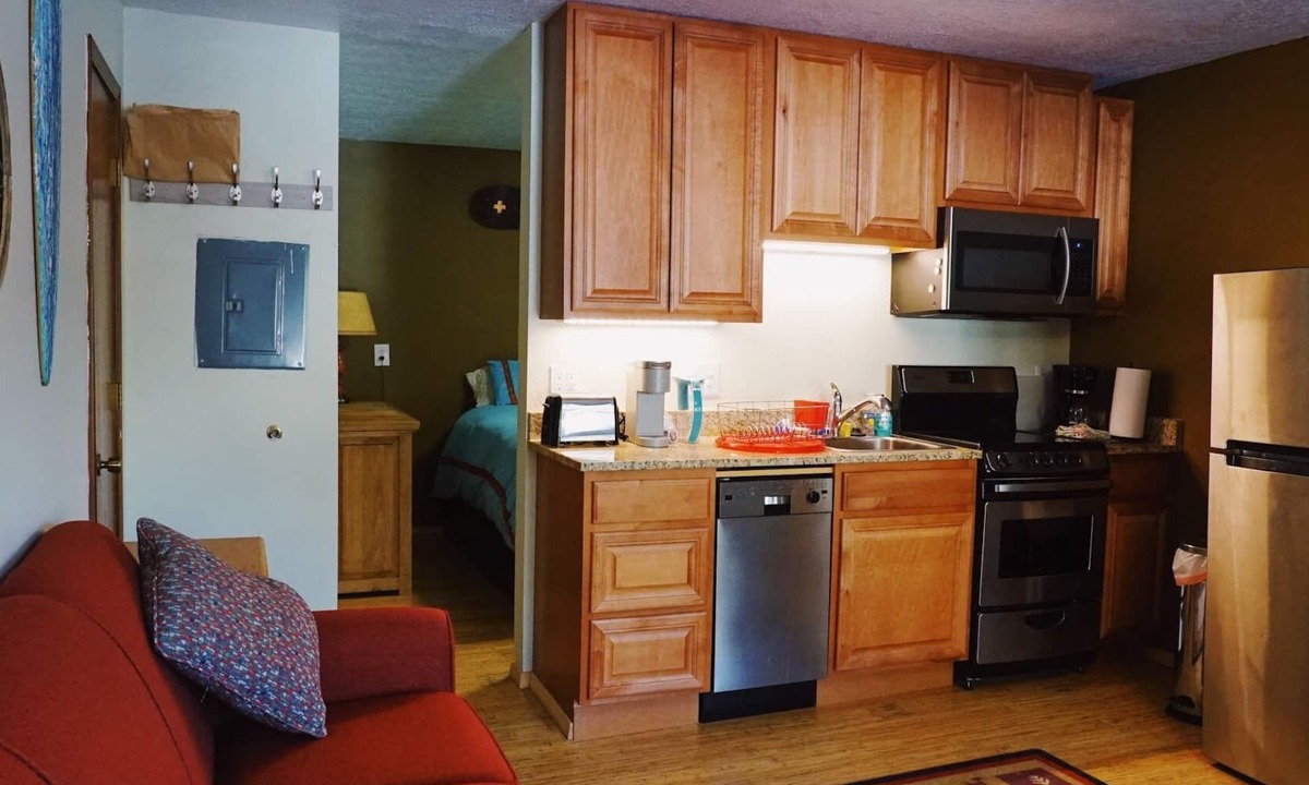 Taos Ski Valley Condo | In the heart of Taos Ski Valley, walk to lifts, restaurants & shops, parking