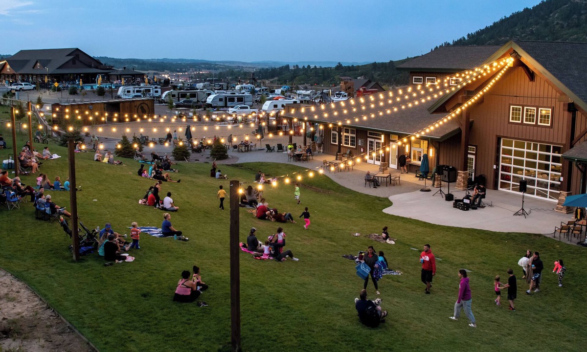 Larkspur Hotel | Jellystone Park at Larkspur