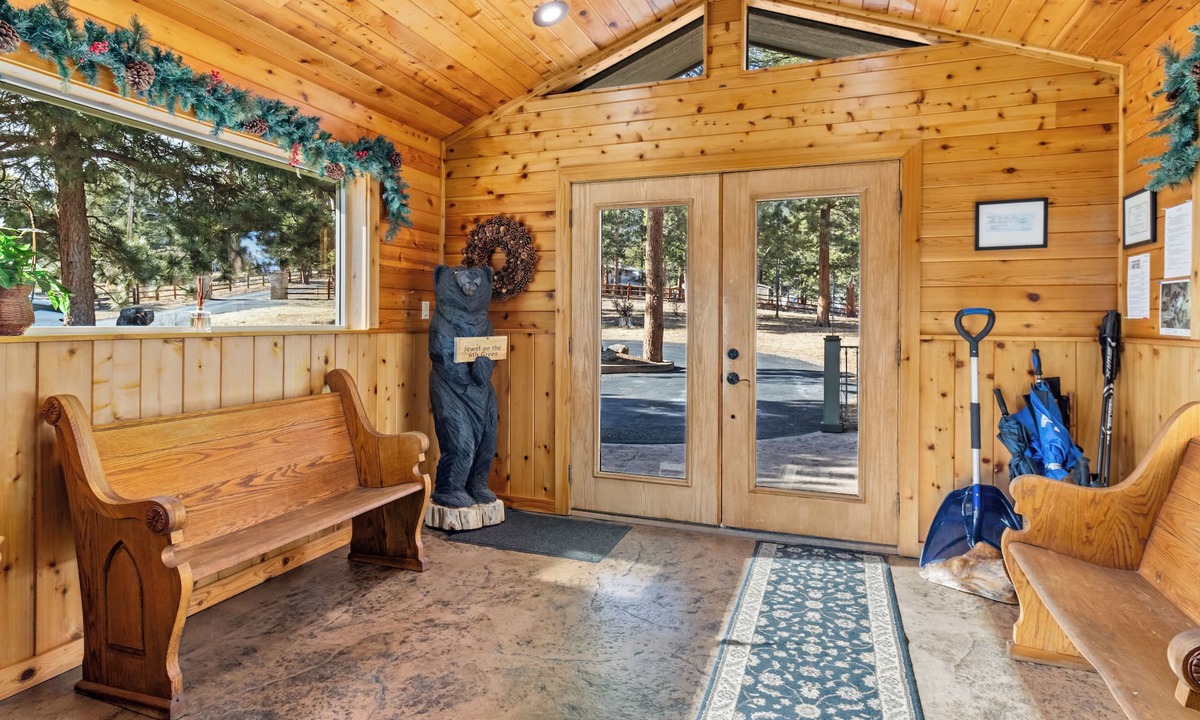 Estes Park House | Jewel on the Green by Estes Park Homes