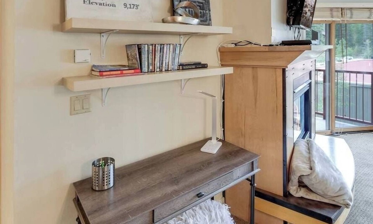 River Run Condo | Keystone Condo | Walk to Gondola | Hot Tubs + Pool
