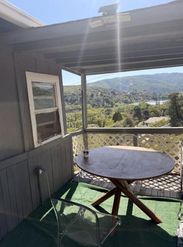Lake Hughes House | Lake View Retreat in the Mountains, 1 Hr from LA