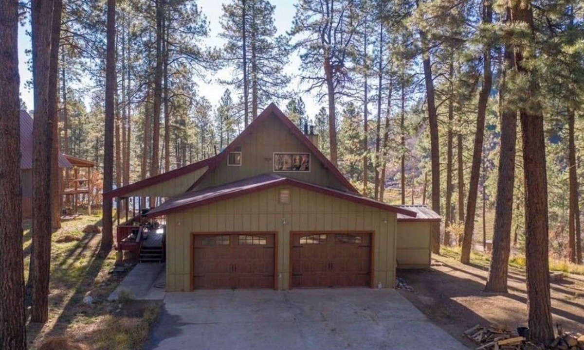 Forest Lakes Cabin | Lakeview Lodge