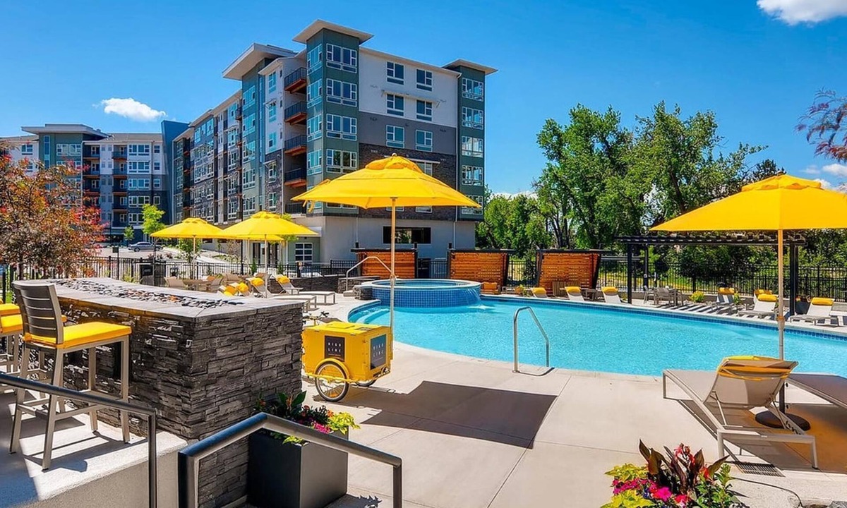 Indian Creek Apartment | Landing | Amazing 2BD, Gym, Clubhouse