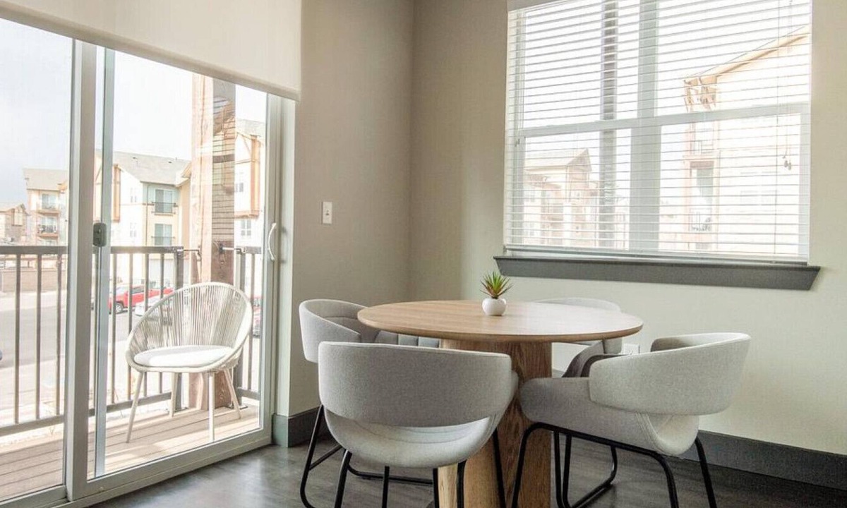 Parker Apartment | Landing at Montane - 2 Bedrooms in Downtown Parker