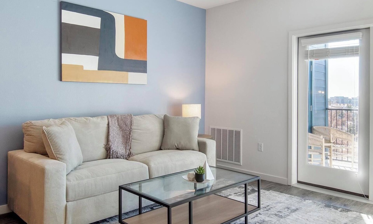 Northgate Apartment | Landing | Spectacular 1BD, Gym, Pool