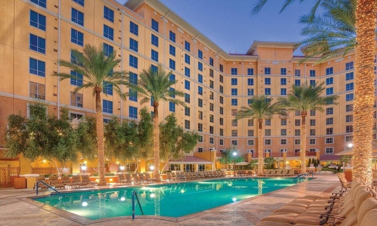 Las Vegas Condo | Las Vegas | Pool & Strip Access | 2BR Deluxe