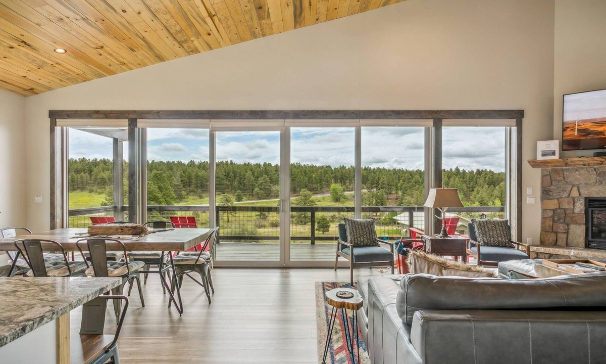Twin Creek Village House | Last-Minute Summer Escape! Book an August Stay by 7/31 for 15% Off