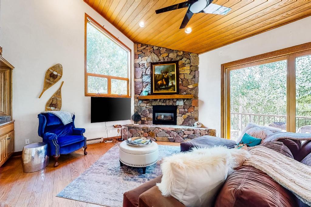 Vail House | Lions Ridge & Vail Ski Haus
