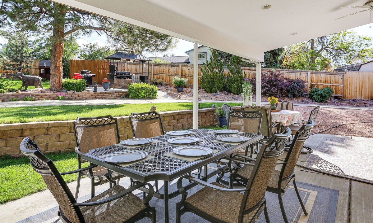 Columbine Apartment | Littleton Apt w/No Cleaning Fee near Chatfield!