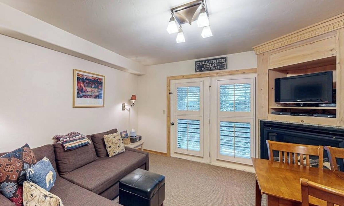 Telluride Condo | Lovely riverfront condo with seasonal pool & hot tub - in town & near the slopes