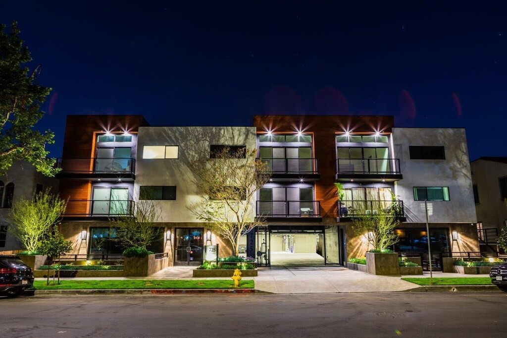 Tri-West Apartment | LTD Residences - a luxury oasis in the heart of West Hollywood