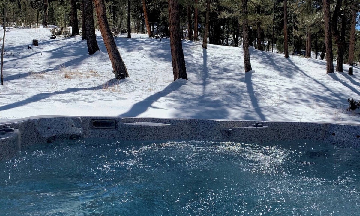 Pine House | lux Mountain View escape near Denver Red Rocks ski resort HOT TUB game room fun
