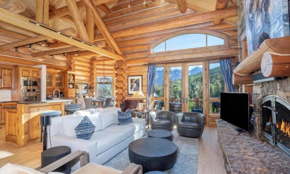 Mountain Village House | Luxuious Log Townhome w/Private Hot Tub