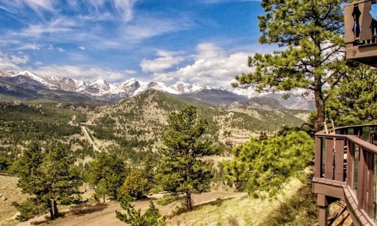 Windcliff Estates Condo | Luxury Chalet | Near Rocky Mountain NP & YMCA | Breathtaking Mountain Views