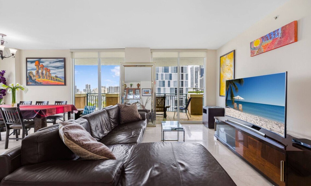 Sunny Isles Beach Condo | *LUXURY KINGDAVID*3/2C*KINGBEDROOM*BEST LOCATION*