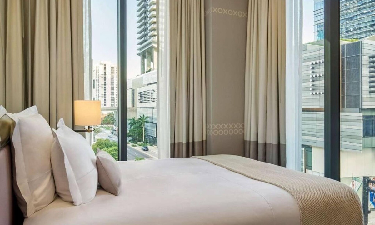 Brickell Hotel | Luxury Modern Style Hotel, Prime Brickell Location w/Terrace Pool Access