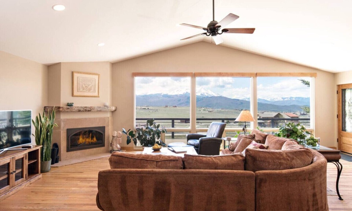 Missouri Heights House | Luxury MTN Home, Incredible Views! 24 Mi. to Aspen