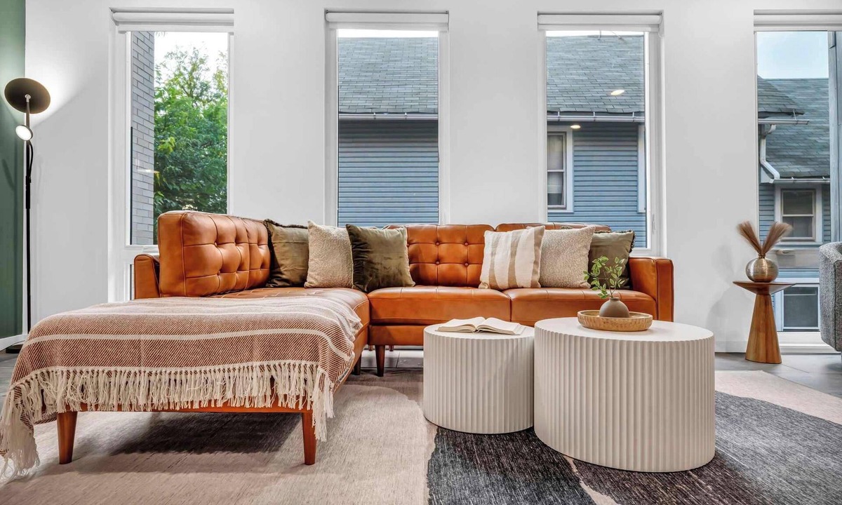 Tremont House | Luxury Rooftop Oasis Tremont